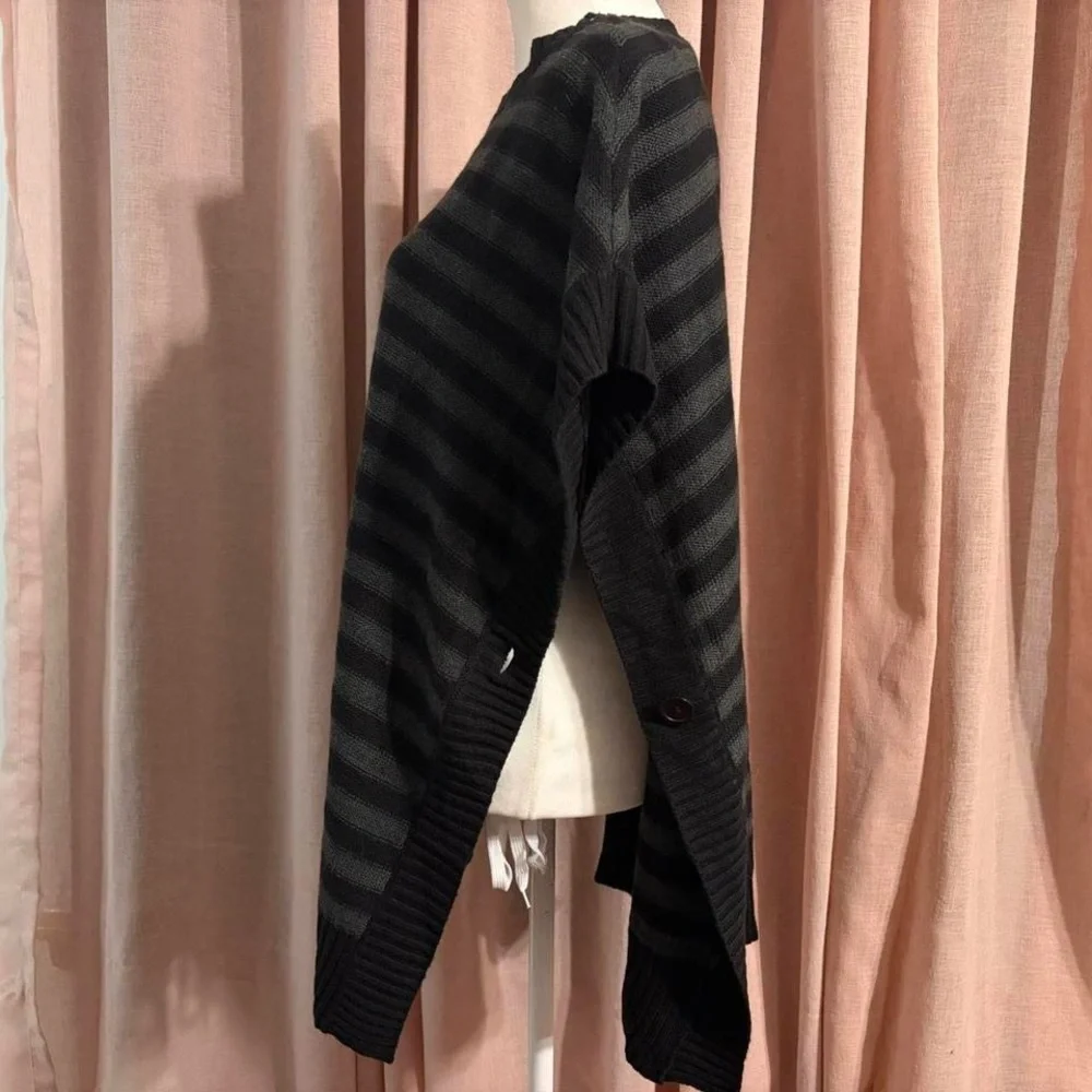 Striped Black & Gray Poncho - Picture 3 of 5